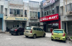 Batu Caves, Selangor 68100
