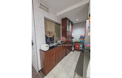 Jalan PUJ 2, Seri Kembangan, Selangor 43300