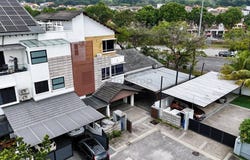 Jalan Lompat Pagar 13/37, Shah Alam, Selangor 40100