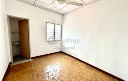 Zuhrah U5/151, Subang, Selangor 40150