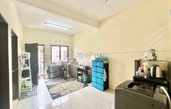 Jalan LG 3, Banting, Selangor 42700