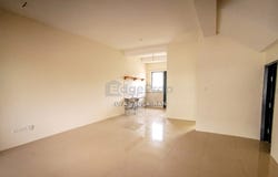 Jalan KB 16, Dengkil, Selangor 43800