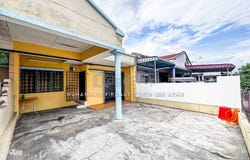 Jalan TK 1, Puchong, Selangor 47190