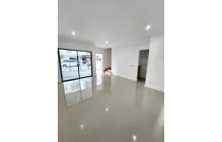 Ban Thongsathit Villa 9, Khlong Thanon, Sai Mai, Bangkok, 10220 Thailand, Sai Mai,