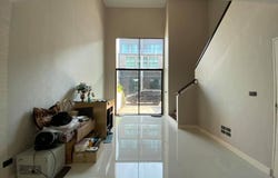 Baanklangmuang Viphawadi 64, Baan Klang Muang Urbanion Vibhavadi, Talat Bang Khen, Lak Si, Bangkok, 10210 Thailand, Lak Si,