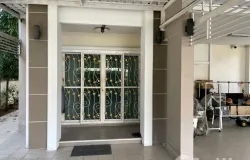 333/2 The Grand Village, Muthi 3, San Na Meng, San Sai, Chiang Mai, 50210 Thailand, San Sai,