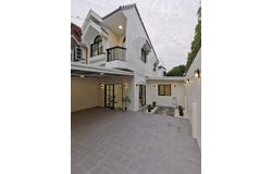 8 Phraya Suren 35, Bang Chan, Khlong Sam Wa, Bangkok, 10510 Thailand, Khlong Sam Wa,