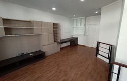 99/89 Soi Lungchuea, Chong Nonsi, Yan Nawa, Bangkok, 10120 Thailand, Yan Nawa,