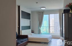 Gam-Station, Bang Lam Phu Lang, Khlong San, Bangkok, 10600 Thailand, Khlong San,