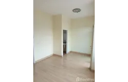 Gusto Townhome Phaholyothin 48, Anusawari, Bang Khen, Bangkok, 10220 Thailand, Bang Khen,