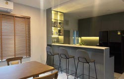 Khrua Khun Fa, Phatthana Chonnabot 4 Road, Khlong Song Ton Nun, Lat Krabang, Bangkok, 10520 Thailand, Lat Krabang,
