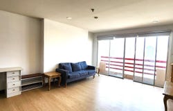 1006 Charoen Nakhon 34, Bang Lam Phu Lang, Khlong San, Bangkok, 10600 Thailand, Khlong San,