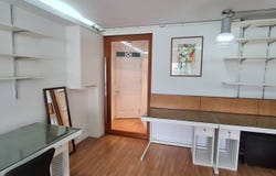 Tops daily, Ratchadaphisek 10 Yaek 1, Huai Khwang, Bangkok, 10310 Thailand, Huai Khwang,