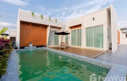 Muban Phloen Phrueksa, Wang Phong, Pran Buri, Prachuap Khiri Khan, 77120 Thailand, Pran Buri,