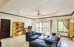 Natural Hill, Cha Am, Cha-Am, Phetchaburi, 76120 Thailand, Cha-Am,