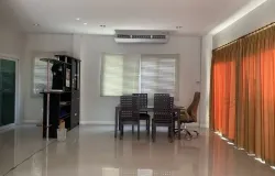 333/2 The Grand Village, Muthi 3, San Na Meng, San Sai, Chiang Mai, 50210 Thailand, San Sai,