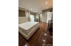 Kanchanaphisek Road, Saphan Sung, Bangkok, 10240 Thailand, Saphan Sung,