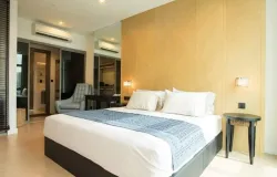 Che .Yu .E .Ekphe Rot, Charoen Krung 30, Bang Rak, Bangkok, 10500 Thailand, Bang Rak,