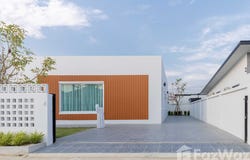 Muban Phloen Phrueksa, Wang Phong, Pran Buri, Prachuap Khiri Khan, 77120 Thailand, Pran Buri,