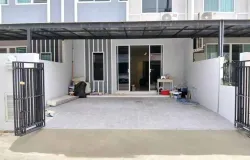 The Centro Rama Ix - Moterway, Khlong Song Ton Nun, Lat Krabang, Bangkok, 10520 Thailand, Lat Krabang,