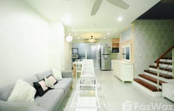 Thanapat Club Haus, Chong Nonsi, Yan Nawa, Bangkok, 10120 Thailand, Yan Nawa,