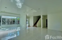 111/116 Pattra Park, Bang Khu Wat, Pathum Thani, 12000 Thailand, Pathum Thani,