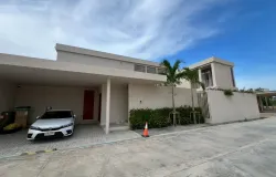 77110, Hua Hin, Prachuap Khiri Khan, THA, N/A, Prachuap Khiri Khan