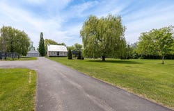 568 25e Avenue, Saint-Eustache, QC J7R 4K3
