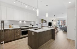 625 E 3rd Street 211, North Vancouver, BC V7L 1G6