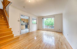 1121 Barclay Circle, Milton, ON L9T 5W4