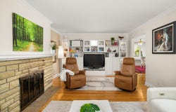 57 York Road, Beaconsfield, QC H9W 4L1