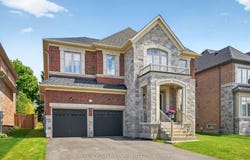 67 Alf Neely Way, Newmarket, ON L3Y 0C6