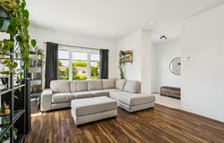 3895 3897 Rue Lewis, Longueuil (Saint-Hubert), QC J3Y 4G7