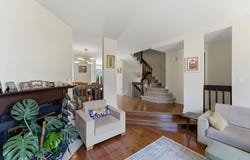 75Z Av. Elm 2, Beaconsfield, QC H9W 6C6