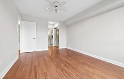 22 Hanover Road 201, Brampton, ON L6S 5K7