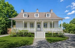 4582 Ch. Royal, Saint-Jean-de-l'Île-d'Orléans, QC G0A 3W0