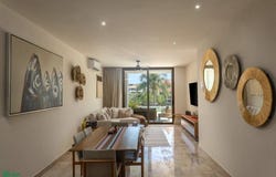 102 Bahia Kantenah, 77733