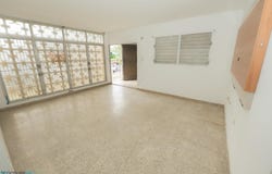 36 CALLE VALENCIA, Guaynabo, Guaynabo, 0096