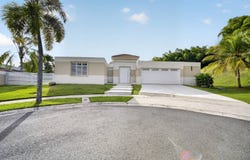 Urb. Veredas de Gurabo,464 Camino de las Amapolas, Gurabo, 00778