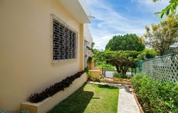 7 FLORENCIA, Guaynabo, Guaynabo, 00966