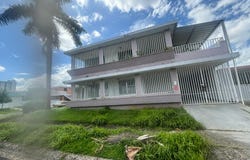 18 18, Santa Rosa, Bayamón, 00959