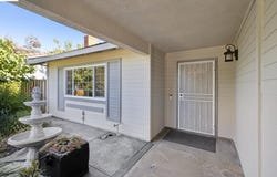 3560 Kirkcaldy St, Pleasanton, CA 94588
