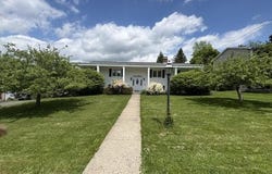 121 Belmont Avenue, Clarks Green, PA 18411