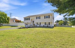 5 Moreau St, Stoughton, MA 02072