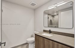 121 NE 5th Street, Miami, FL 33132