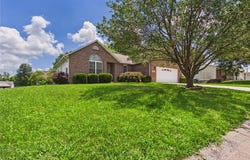 936 N West Lane, Jackson, MO 63755