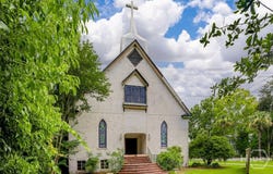 3124 E Victory Drive, Thunderbolt, GA 31404