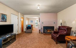16101 Old Highway 99 S, Grenada, CA 96038-9609