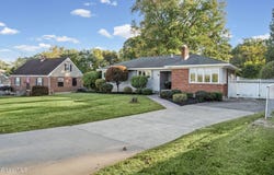 1216 Hillside Drive, Watervliet, NY 12189