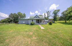 1351 State Highway W, Ava, MO 65608